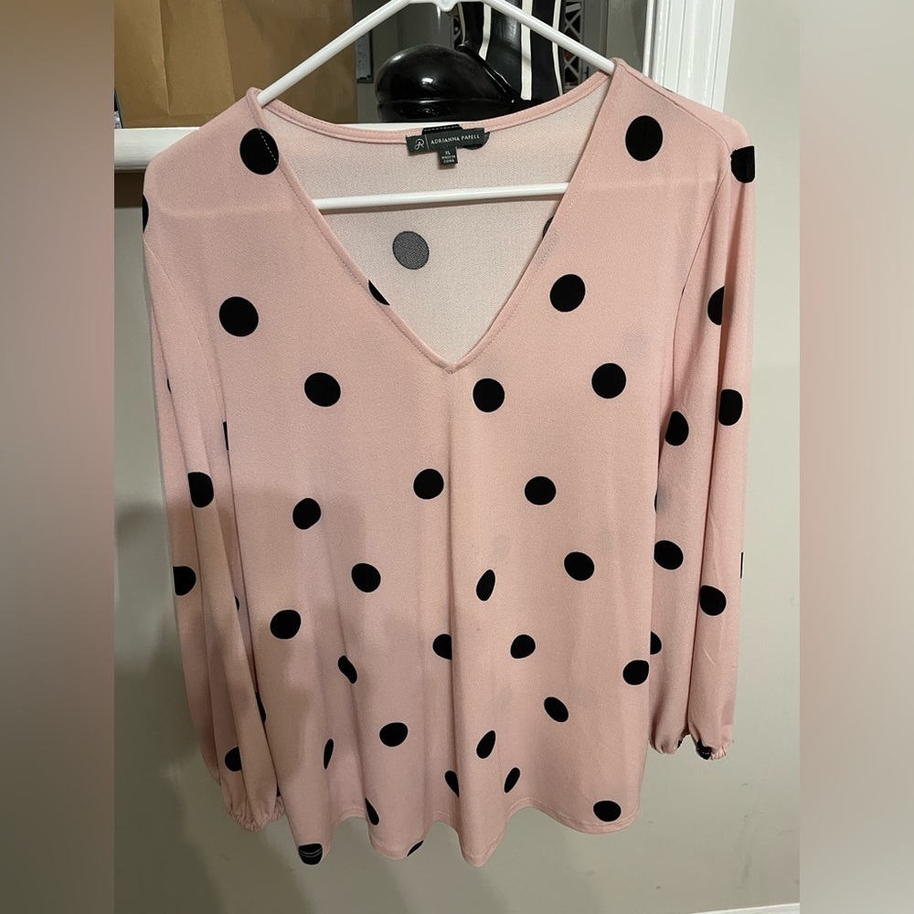 Adriana Papell pink with black polkadot print women’s size XL blouse.